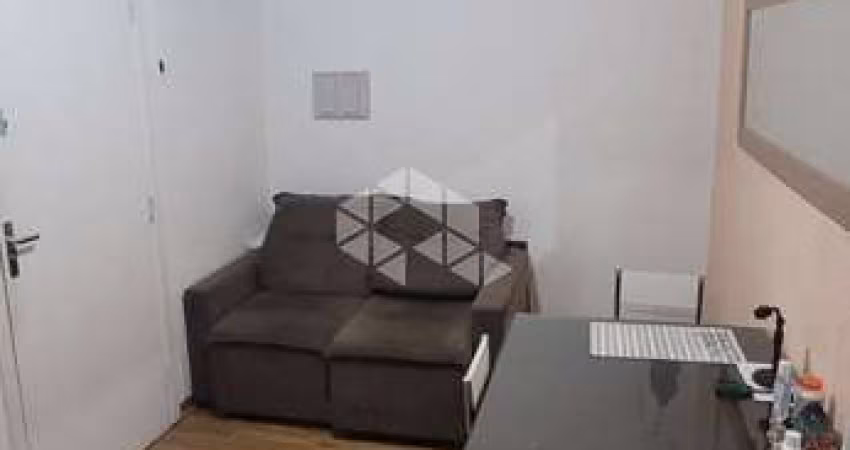 Apartamento no Jardim São Paulo com 2 dormitórios e 1 vaga