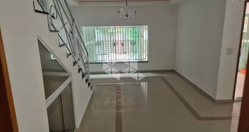 Sobrado com 4 quartos e 5 banheiros à venda, 152 m²