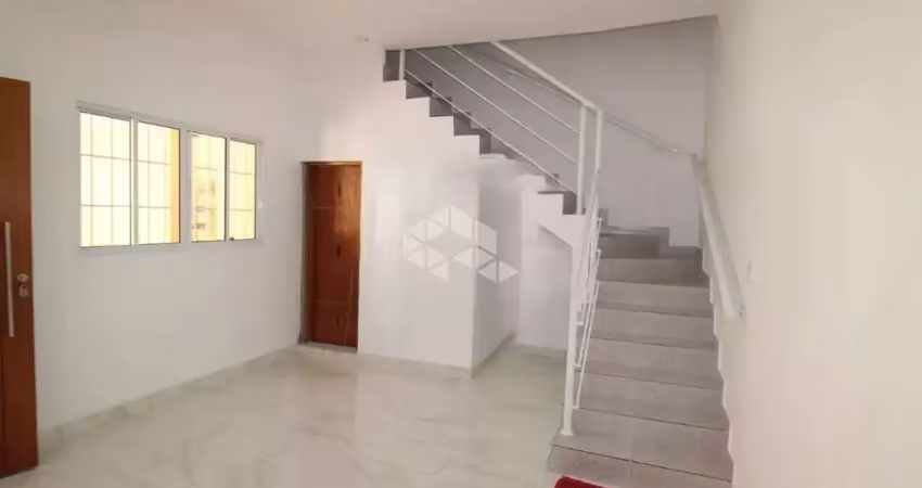 Sobrado à venda  no imirim com 2 dormitórios e 2 vagas de garagem.