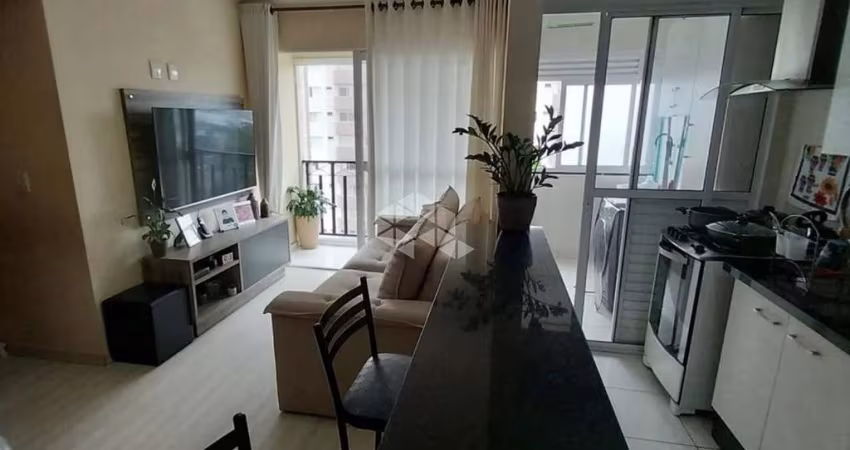 Apartamento na Vila Gustavo com 2 dormitórios e 1 vaga de garagem