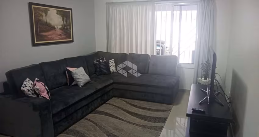 Sobrado com 3 dormitórios à venda, 156 metros e 4 vagas - Santa Terezinha, São Paulo/SP