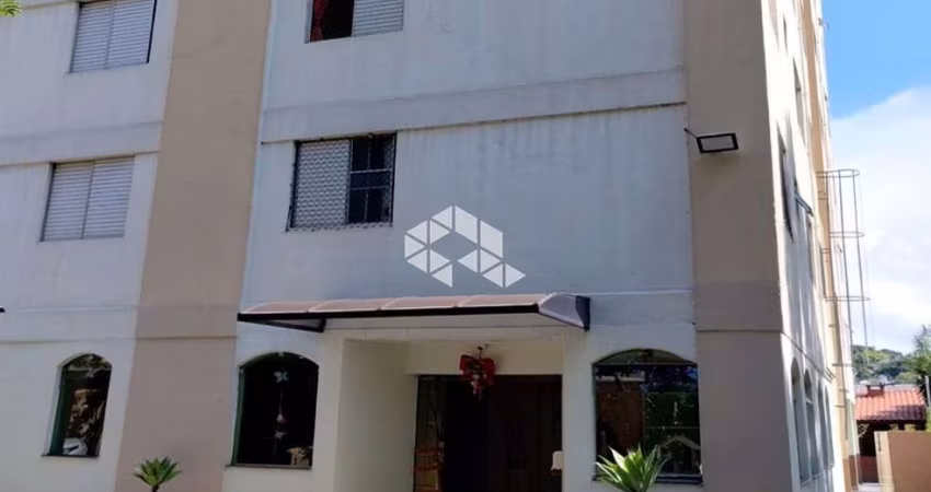 Apartamento à venda com 2 dormitórios, 1 vaga coberta e ótima localização - Pronto para morar!