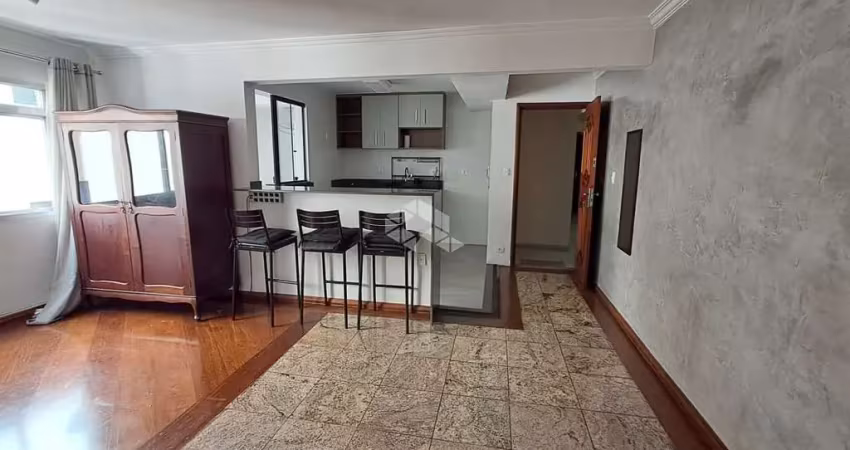 Apartamento reformado à venda com 2 quartos e 68m² - conforto e praticidade em um só lugar