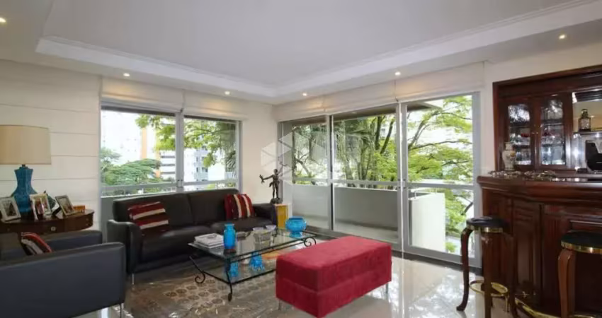 Apartamento à venda em moema com 215m², 4 quartos, 1 suíte e 2 vagas