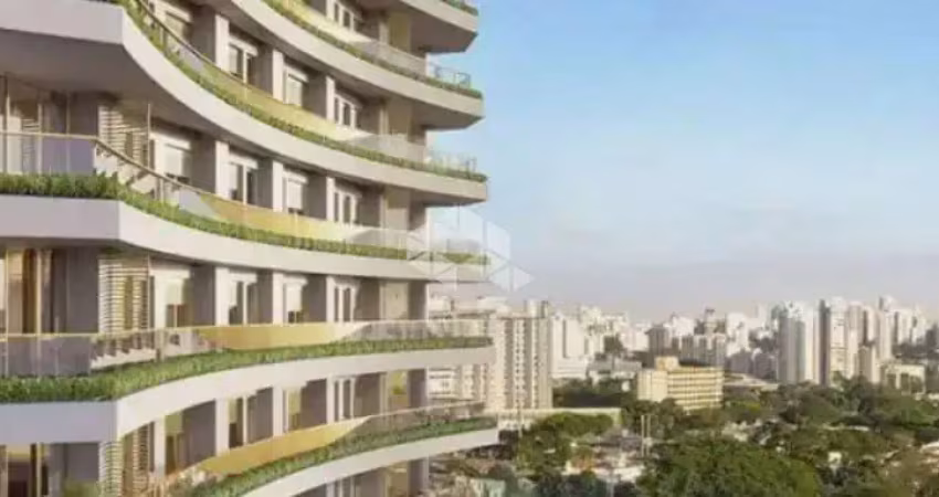 Apartamento em moema com 221m², 3 suítes, 3 vagas de garagem.