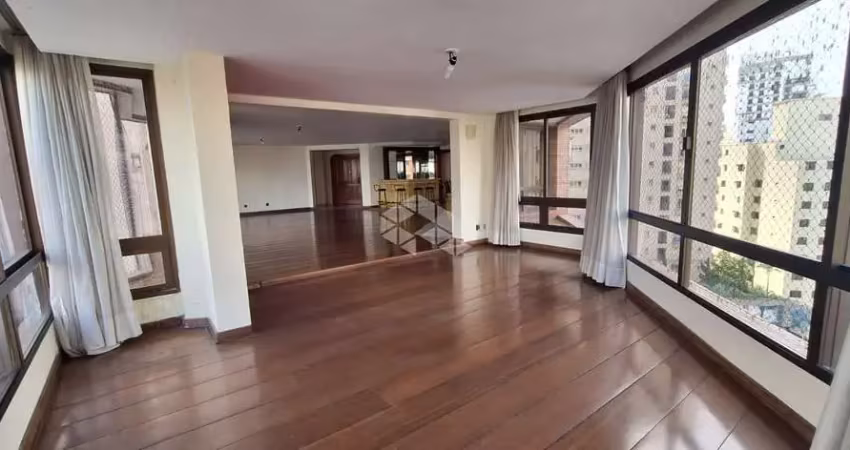 Apartamento à venda em santana com 355m², 4 quartos, 3 suítes, 3 vagas de garagem, 1 por andar.