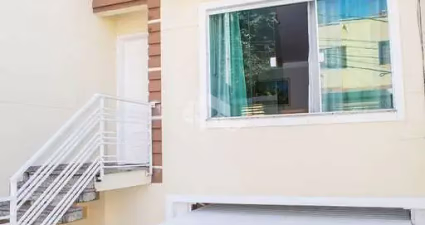 Sobrado em santana com 3 dormitórios e 5 vagas de garagem e piscina.