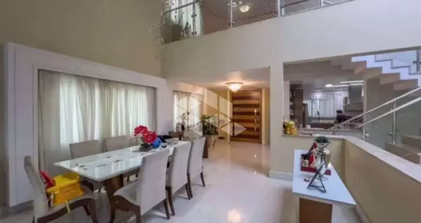 Sobrado no jardim guapira com 3 dormitórios e 4 vagas.