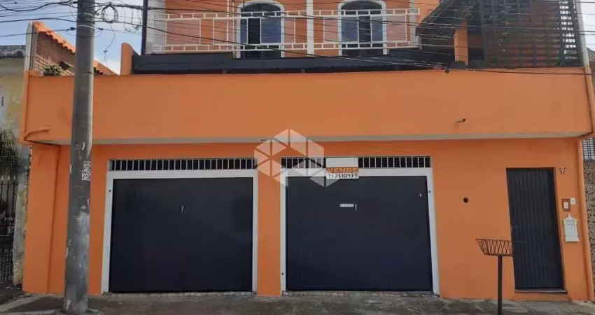 Sobrado na parada inglesa com 3 dormitórios e 3 vagas