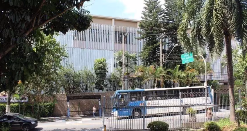 O empreendimento está localizado em uma das regiões mais procuradas por empresas que buscam ocupação para uso fabril, instituições de ensino e hospita