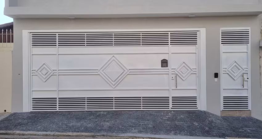 Casa térrea 02 Dormitórios 01 Vaga na cidade dutra
