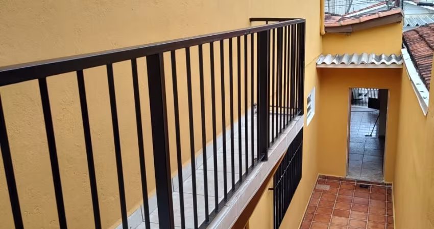 Casa no Jardim Primavera com 4 quartos  - 400 metros da estação Primavera