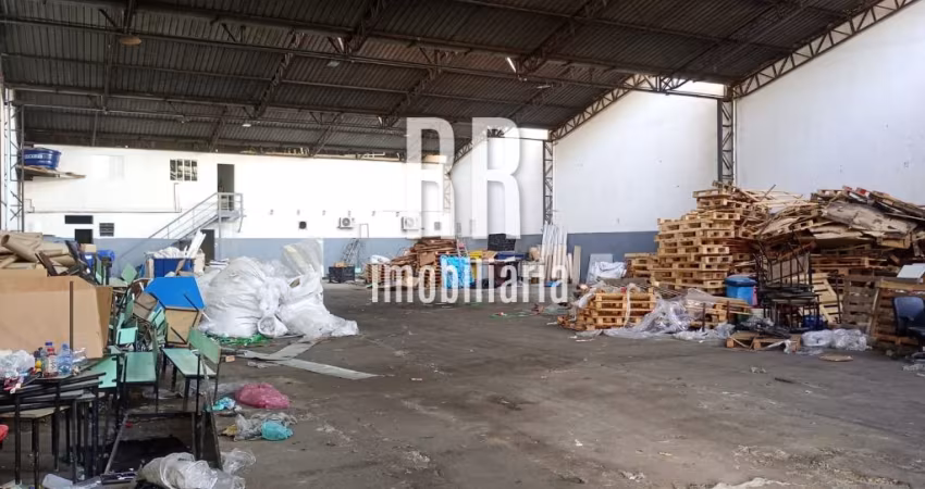 Galpão para locação na região do socorro!!!