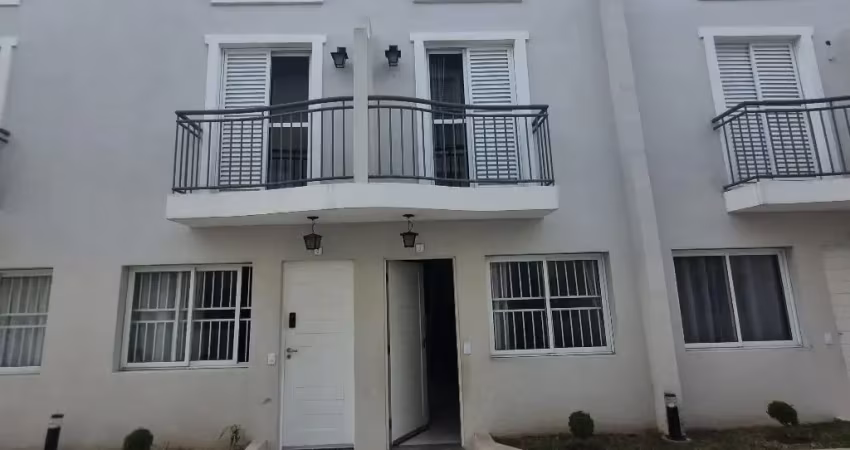 Casa em condominio  03quartos sendo 01 suíte 02 vaga de garagem na cidade dutra