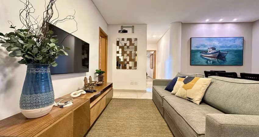 Lindo apto com 3 dorms na praia grande Ubatuba - frente mar