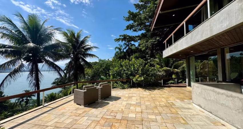 Casa paradisíaca nas pontas das Toninhas com vista espetacular