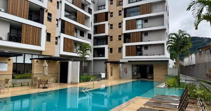 Lindo apto 2 suítes 85 m2 a 70 mt da praia da enseada