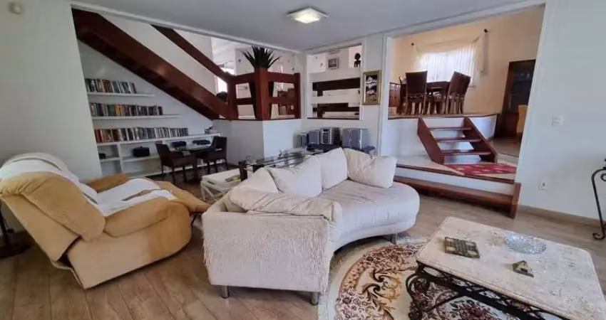 Casa com 4 quartos à venda na Rua Laélia Purpurata, 96, João Paulo, Florianópolis