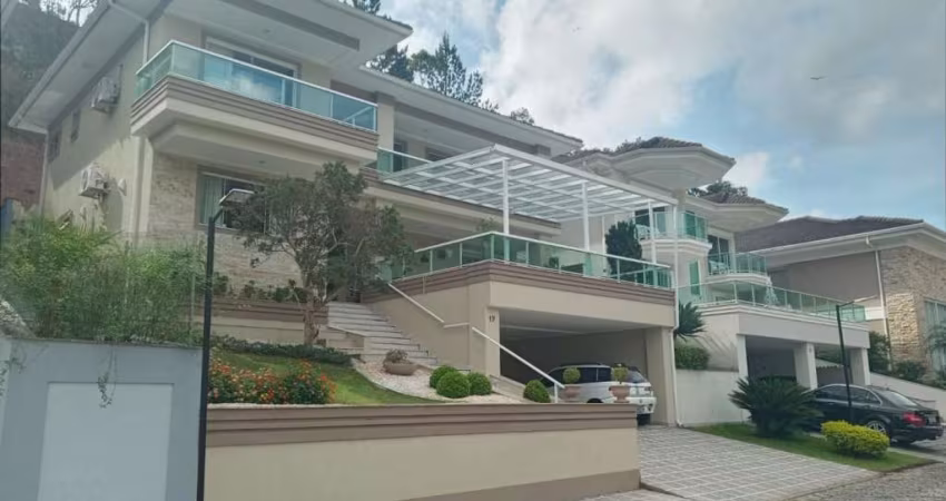 Casa em Condomínio para Venda em Teresópolis, Pimenteiras, 4 dormitórios, 4 suítes, 6 banheiros, 6 vagas