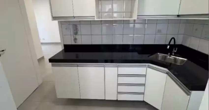 Apto todo reformado ao lado do metro capão redondo.