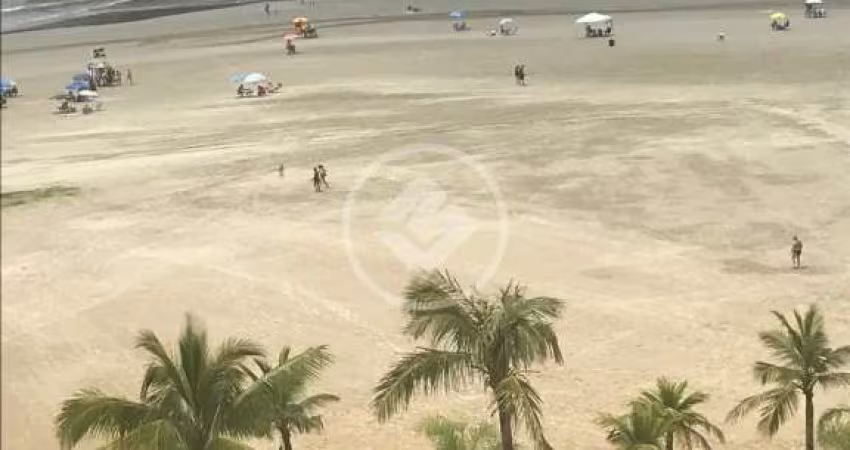 Apartamento 3 dormitórios com dependência em Santos codigo: 106018