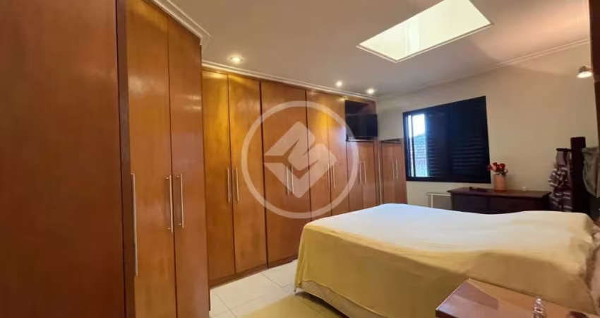 Charmoso apartamento no Boqeirão. codigo: 111078