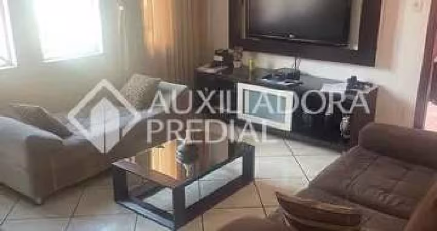 Casa com 3 quartos à venda na Rua Comendador Antônio Benvenuto Batáglia, 395, Santa Maria, Santo André