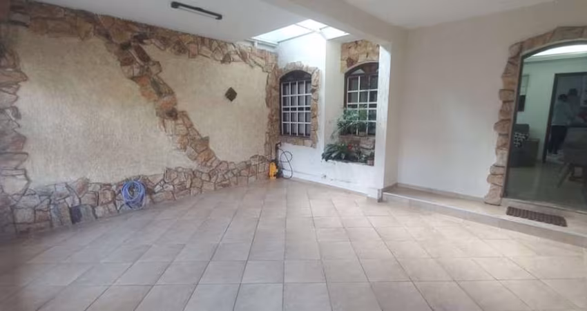 Casa com 3 quartos à venda na Graciliano Ramos, 9, Santa Terezinha, São Bernardo do Campo