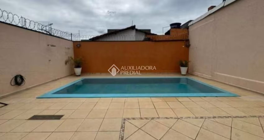Casa com 6 quartos à venda na Rua Bom Jardim, 099, Baeta Neves, São Bernardo do Campo