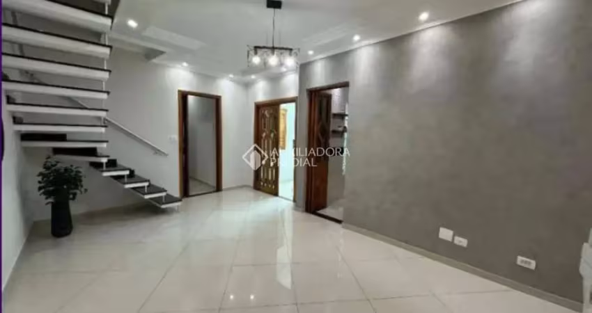 Casa com 3 quartos à venda na Rua Cidade de São Sebastião, 209, Nova Petrópolis, São Bernardo do Campo