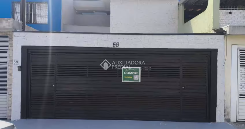 Casa com 3 quartos à venda na Alameda Dom Pedro de Alcântara, 59, Nova Petrópolis, São Bernardo do Campo