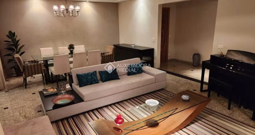 Apartamento com 4 quartos à venda na Doutor Laurentino de Azevedo, 251, Nova Petrópolis, São Bernardo do Campo