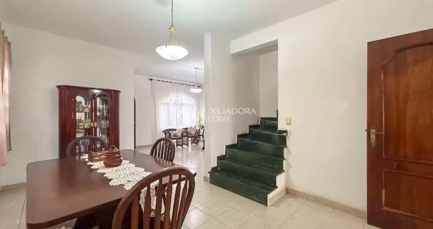 Casa com 3 quartos à venda na Mário Rossi, 32, Centro, São Bernardo do Campo