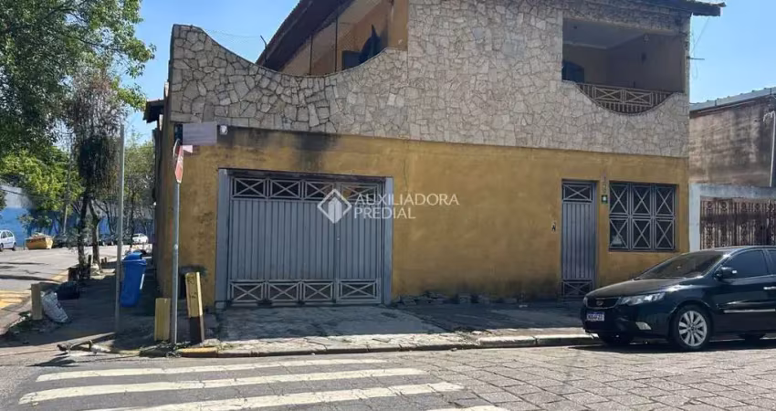 Casa com 3 quartos à venda na Rua dos Diamantes, 580, Prosperidade, São Caetano do Sul