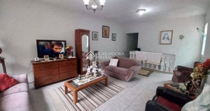 Casa com 1 quarto à venda na Rua dos Vianas, 1586, Baeta Neves, São Bernardo do Campo