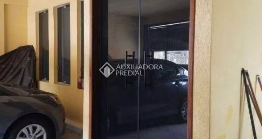 Casa com 3 quartos à venda na Senador Tarcísio Miranda, 144, Planalto, São Bernardo do Campo