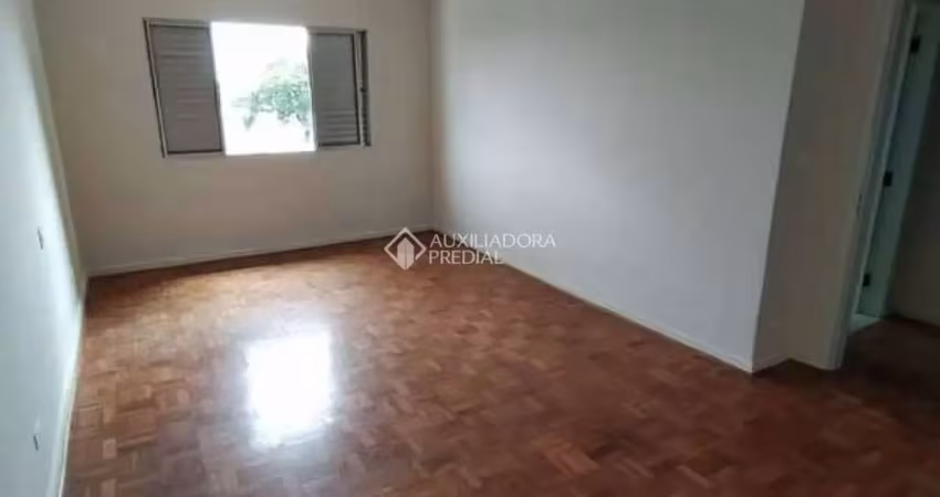Casa com 3 quartos à venda na Rua Senador Queirós, 172, Vila Scarpelli, Santo André