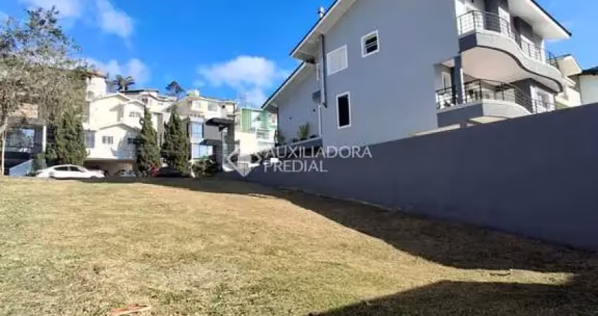 Terreno em condomínio fechado à venda na Avenida Omar Daibert, 1, Parque Terra Nova II, São Bernardo do Campo