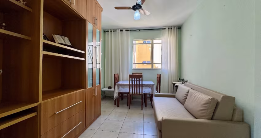 Apartamento no bairro Glória 2 quartos e 1 vaga.