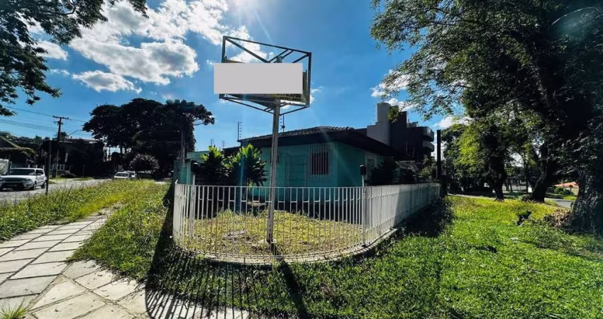 Terreno para Venda em Curitiba, Água Verde, 1 dormitório, 1 banheiro, 2 vagas