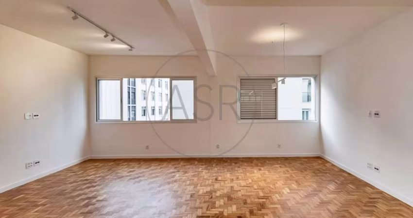 Apartamento à venda em São Paulo, Jardim Paulista, com 2 quartos, 109,13m²