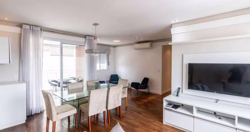 Apartamento mobiliado no Itaim Bibi: 2 quartos, 1 suíte, 1 sala, 3 banheiros, 2 vagas de garagem - São Paulo-SP.
