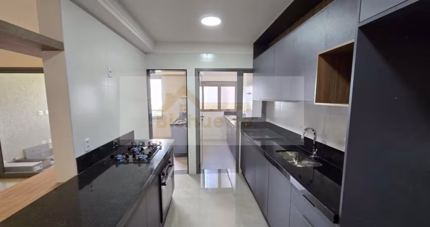 Apartamento a venda completo em armários na Vila do Golfe