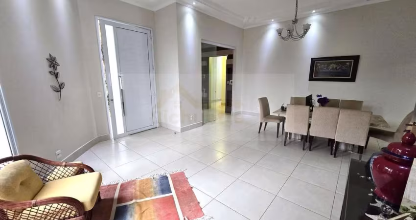 Casa a venda no Condomínio Guaporé 1 em Ribeirão Preto
