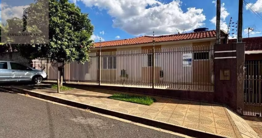 Casa com 5 quartos à venda na Rua Rio Congoinhas, 42, Conjunto Habitacional Requião, Maringá