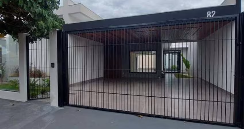 Casa com 3 quartos à venda na Rua Laurentino Evangelista do Prado, 82, Parque Avenida, Maringá
