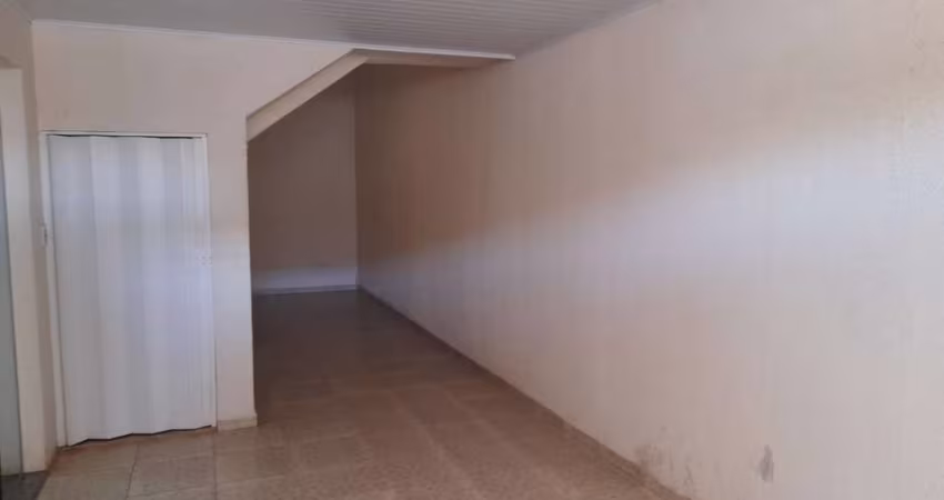 Casa / Sobrado para Locação em Araçatuba, PLANALTO, 3 dormitórios, 1 suíte, 3 banheiros, 2 vagas