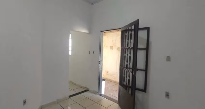 Casa para venda em araçatuba, santana, 3 dormitórios, 2 banheiros