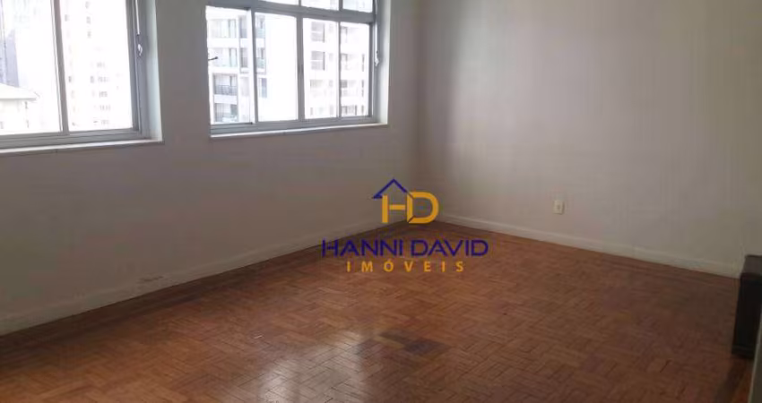 Vende apartamento paraíso a 200 metros ao Metrô paraíso com 3 dormitórios 1 suíte sala com 2 ambientes  1 vaga próximo avenida  Paulista. SP
