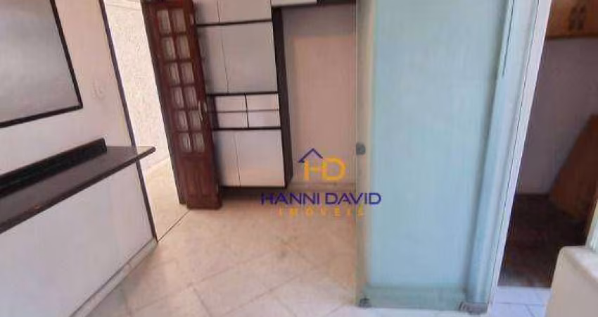 vende apartamento no Paraíso com três dormitórios uma suíte uma vaga  200 M para Av Paulista e shopping Pátio Paulista. SP